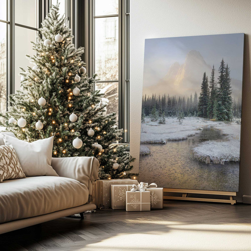 «Winter's Calm Mountain Stream», reproduction sur toile dans un cadre poli, H 48 po x l 32 po x P 1,25 po, Toile tendue