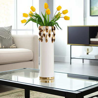 Petit vase doré