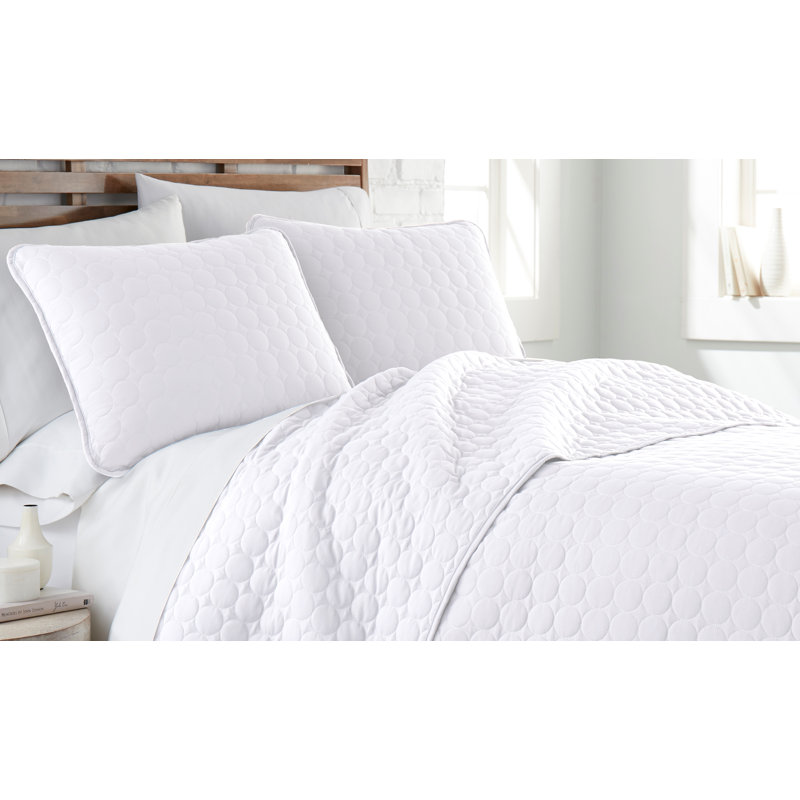 Bright White King Microfiber Quilt Set with Pillow Shams