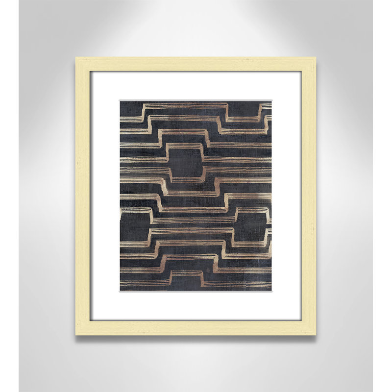 «Symphony in Motion II» par Emma Peal, Blanc, H 15 po x l 13 po x P 1,25 po, Papier avec cadre unique doré