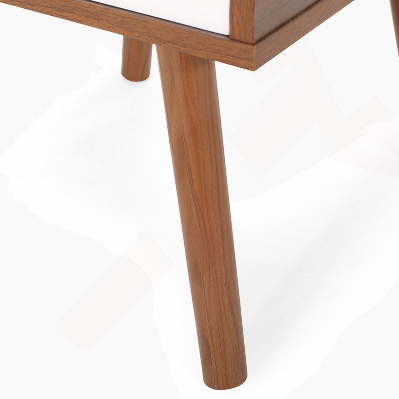 Table de bout, Noyer