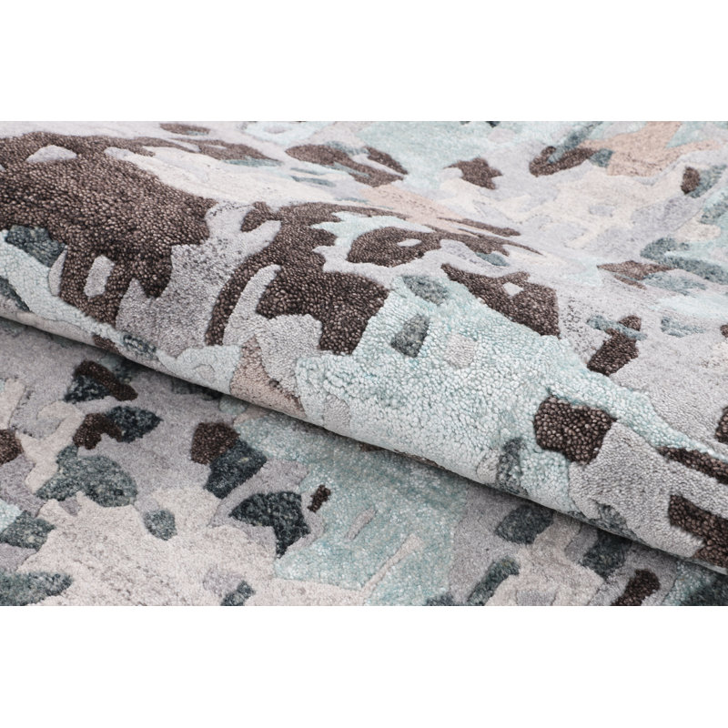 Abstract Area Rug, Runner 2'7" x 10'
