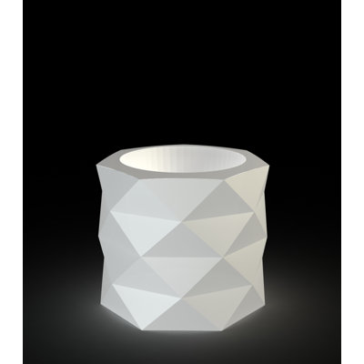 Marquis Resin Pot Planter