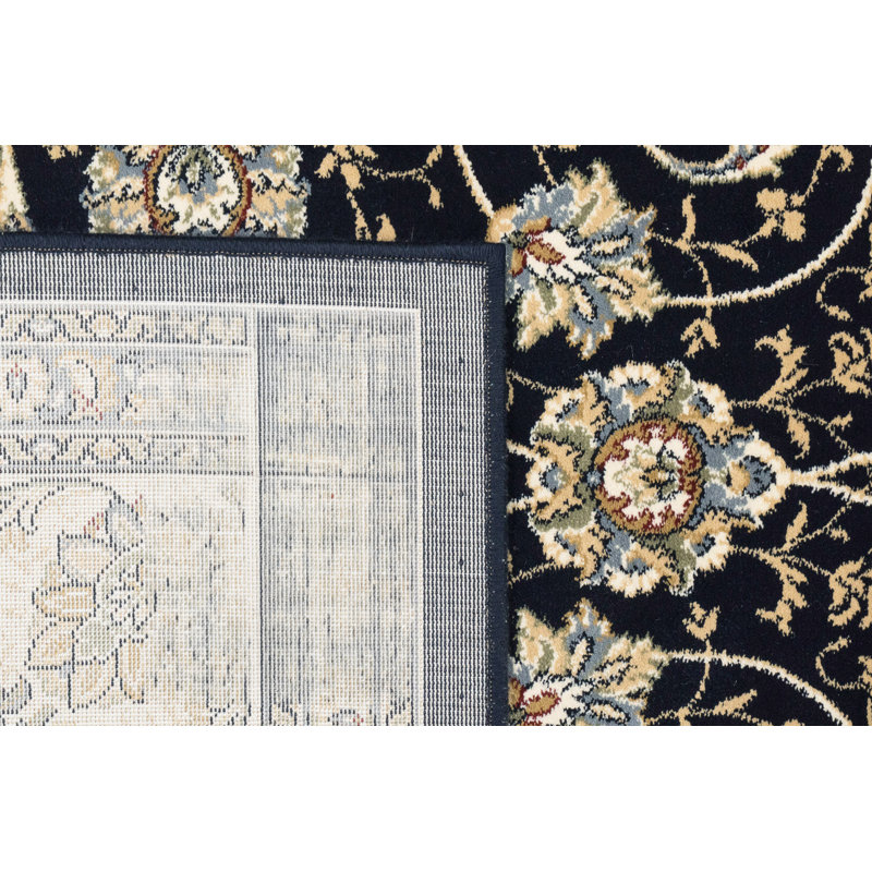 Attell Oriental Indoor Rug, Rectangle 2' x 3'11"