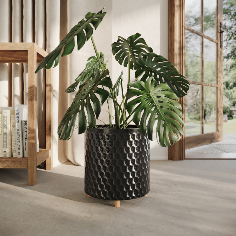 Pot à fleur en métal Mid Century, H 13 po x l 12,25 po x P 12,25 po, Black