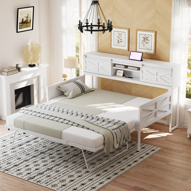 Bed, White