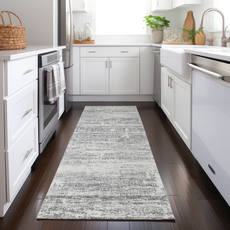 Mahaney Abstract Indoor Rug, Runner 2'3" x 7'6"