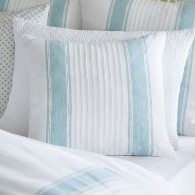 Island Linen Throw Pillow