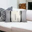  Housse de coussin lombaire brodée Luxury-850883853
