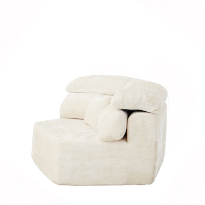 Fauteuil lounge moderne d'une place de 135 cm, canapé modulable avec coussin enveloppant élégant, ambiance détente et confort, adapté à de multiples usages grâce à sa forme pentagonale.