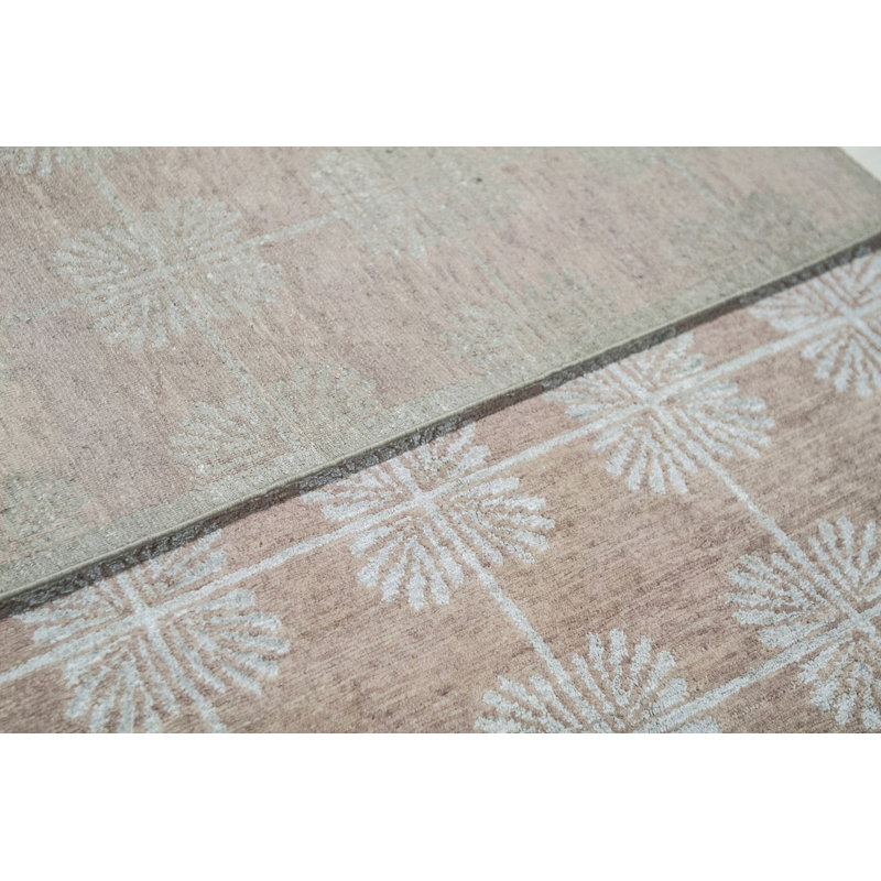 Windsom Geometric Area Rug, Rectangle 10'1" x 13'11"