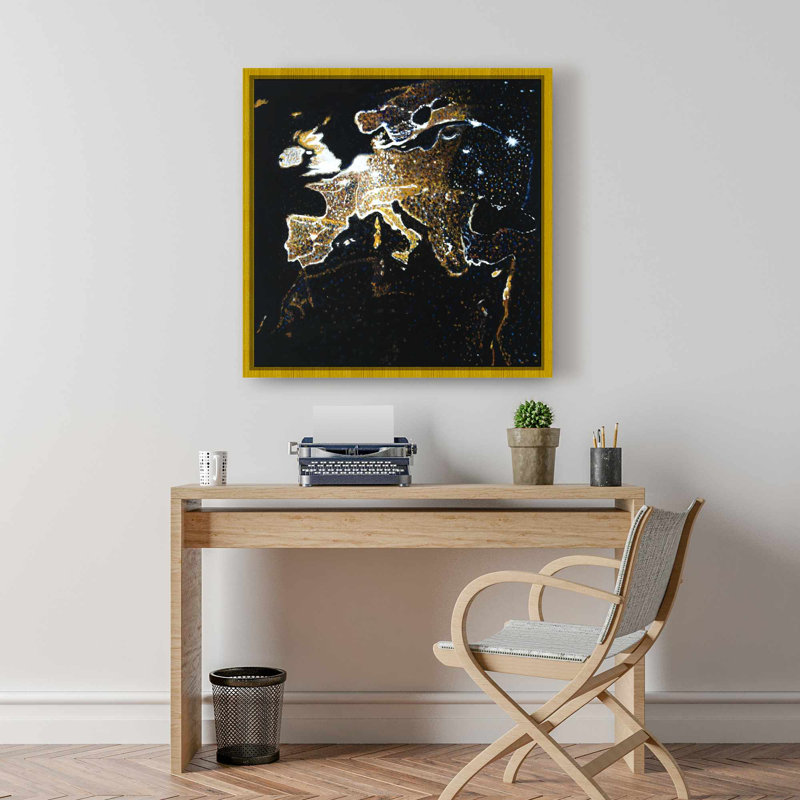 Toile Continent européen | Terre et galaxie noir encadré