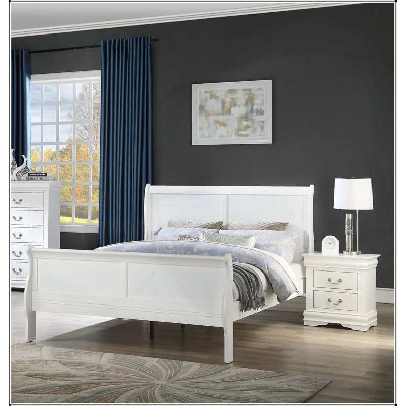 Lit-bateau simple classique blanc avec design Louis Philippe et pieds de support, pour les chambres élégantes, Simple