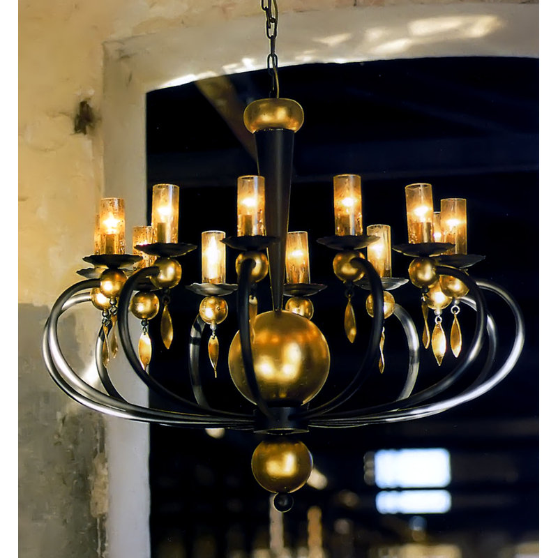 Lustre classique / traditionnel à 12 lumières avec abat-jour en cristal