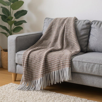 Jeté 55 po x 70 po en coton et gris