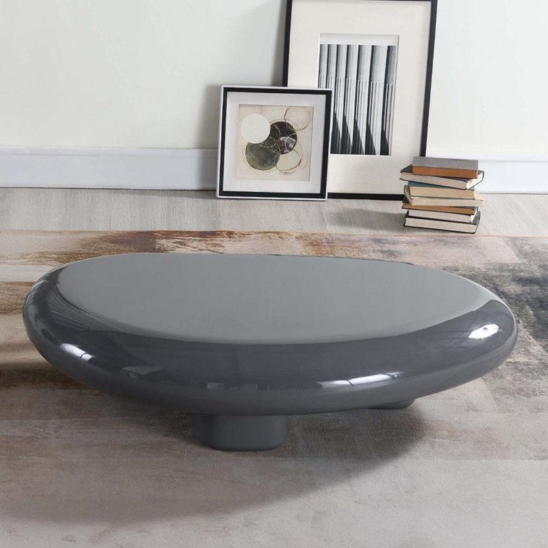Table basse ronde grise ultrabrillante