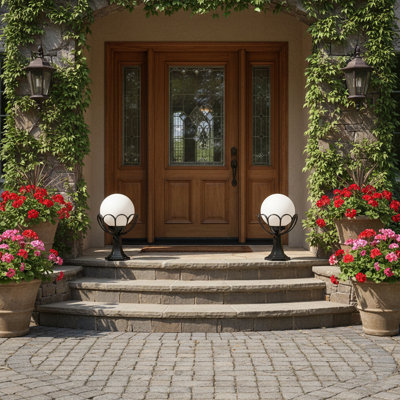 Seraphina 1-Light Outdoor Pedestal Globe