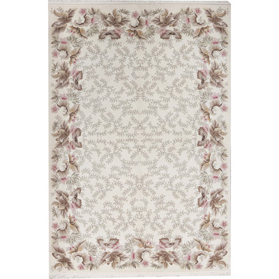 Tapis ivoire noué à la main de haute qualité