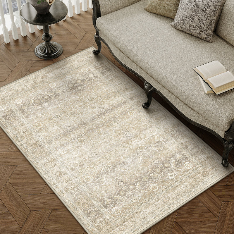Tapis beige à motif floral rétro élégant Luthien, Rectangulaire 3 pi x 5 pi