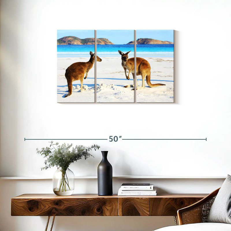 Cape Le Grand Kangaroos, 20" H x 33" W