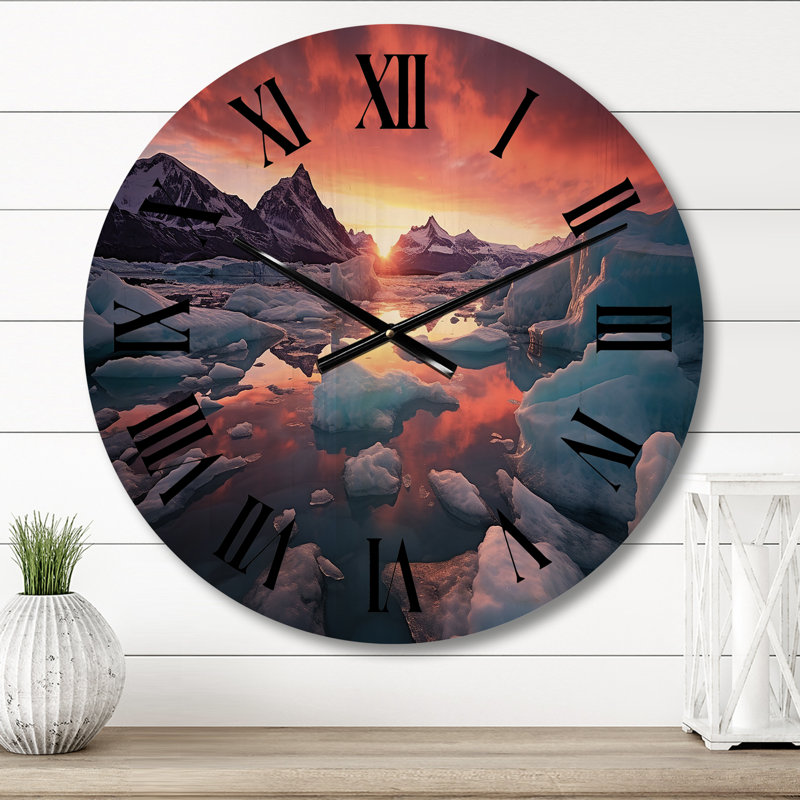 Horloge murale en bois massif Muskuran, Moyenne