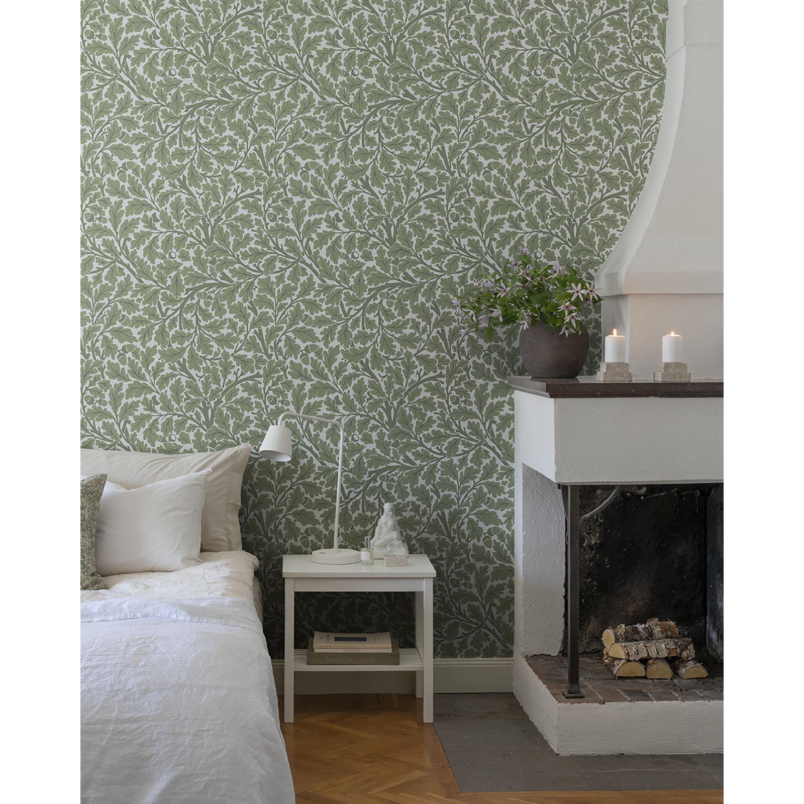 Oak Tree Modern Floral Wallpaper, Green