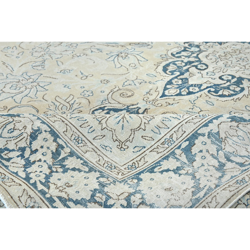 High-Quality Hand-Knotted Ivory And Blue Area Rug