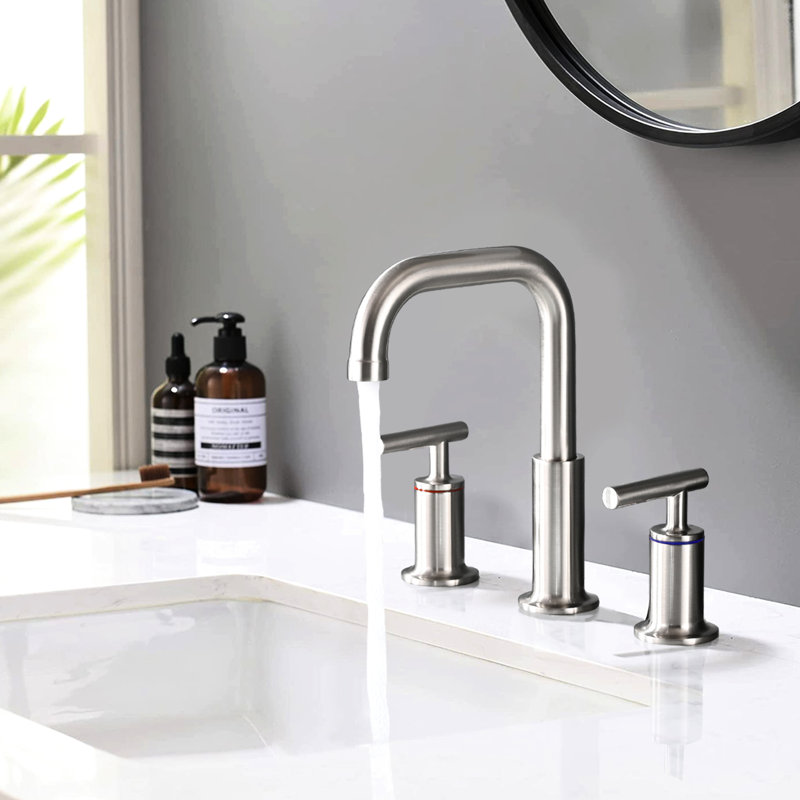 Robinet d'évier en nickel brossé - 8 po Répandue à 360 degrés, bec à grand arc, goutte à goutte, construction 3, débit d'eau dense, aucune fuite