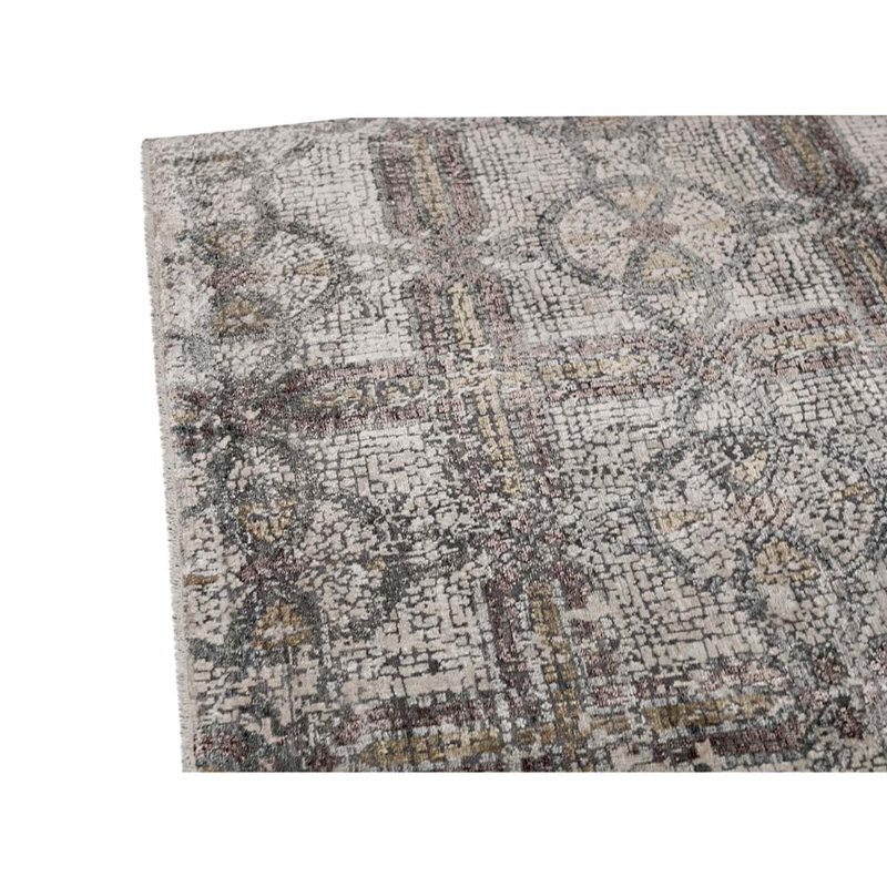 Geometric Area Rug in Light Gray