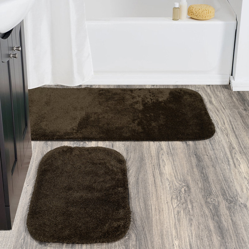 Mccluney Traditional Nylon 2 Piece Bath Rug Set with Non-Slip Backing, Dark Brown