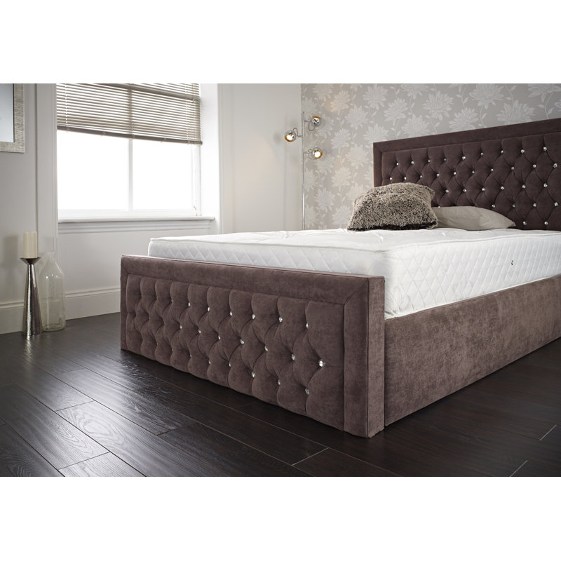 Jaheim Upholstered Bed, Small Double (4')