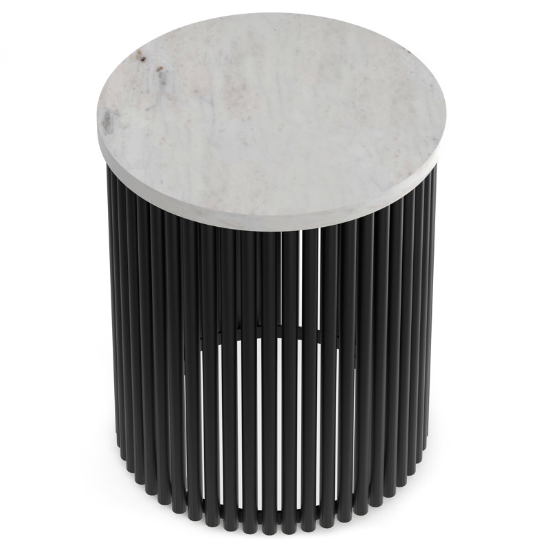 Table de bout industrielle en marbre véritable Demy l 18 po avec base en lattes de métal, assemblée, Blanc
