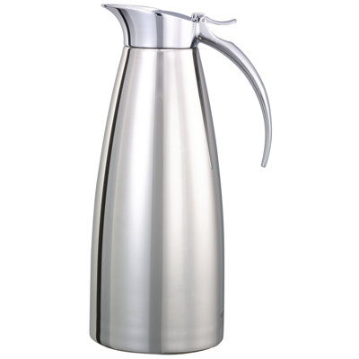 Acier inoxydable isolé sous vide. Pichet