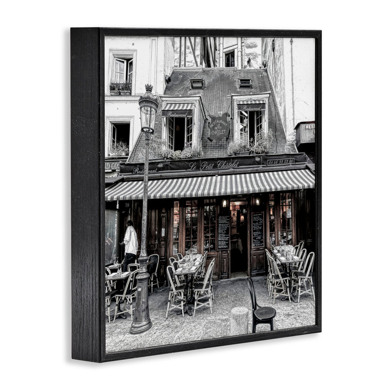 «Sidewalk Café Bistro», estampe numérique encadrée par Graffi *ee Studios, Giclée encadrée noir minuit, H 24 po x l 24 po