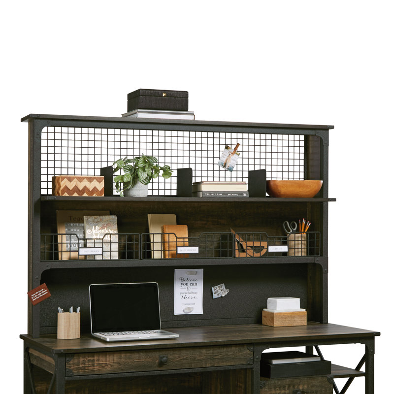 Huche en bois au design minimaliste, brun