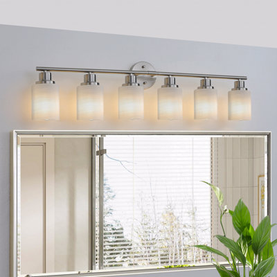Applique murale 39 po à 6 lumières de style moderne 39 po, avec finition en nickel brossé et matériaux en verre givré