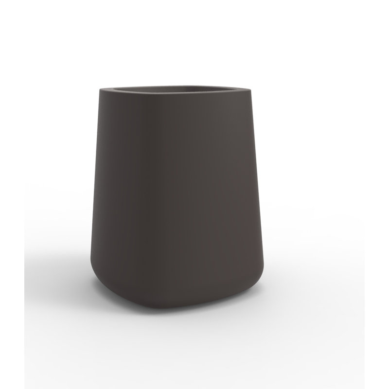 Ulm Plastic Pot Planter, Bronze, 35.5" H x 29.5" W x 29.5" D