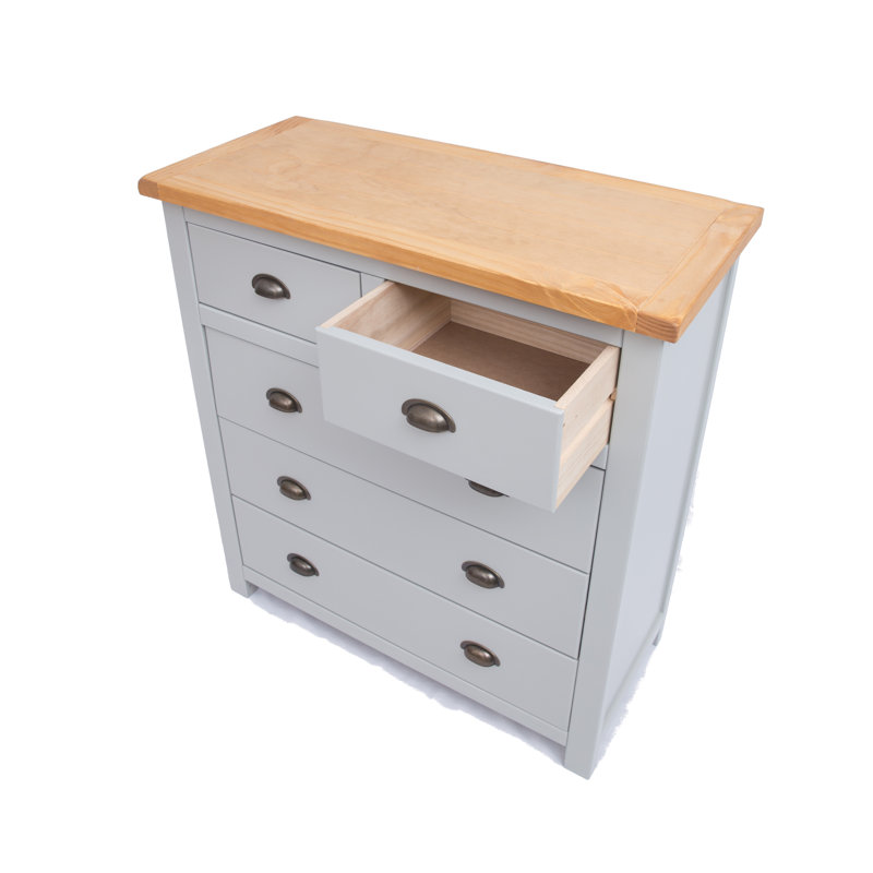 Vasquez 90cm W 5 - Drawer Chest of Drawers, Light Brown/Grey/Antique Brass