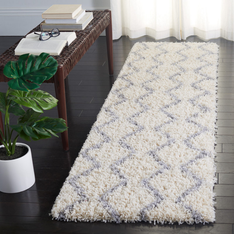 Tapis ivoire à motif géométrique, Tapis de couloir 2 pi 2 po x 8 pi