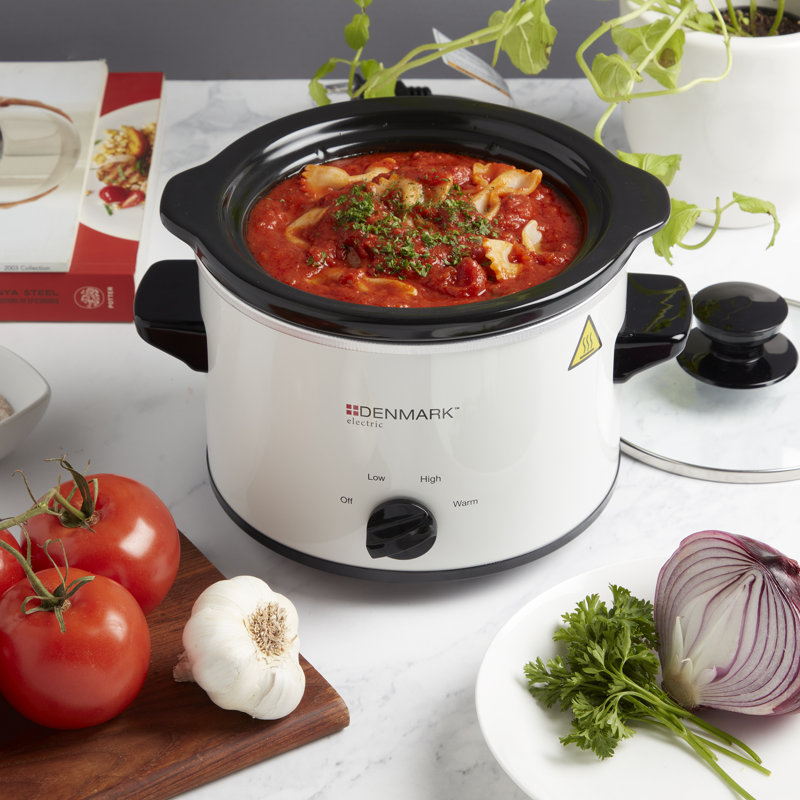 Denmark Electric 1.5 Quart White Non-Stick Slow Cooker