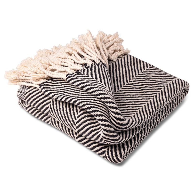Monhegan Cotton Throw With Fringe, Black Chevron