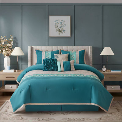 Juliana 7 Piece Modern Comforter Set