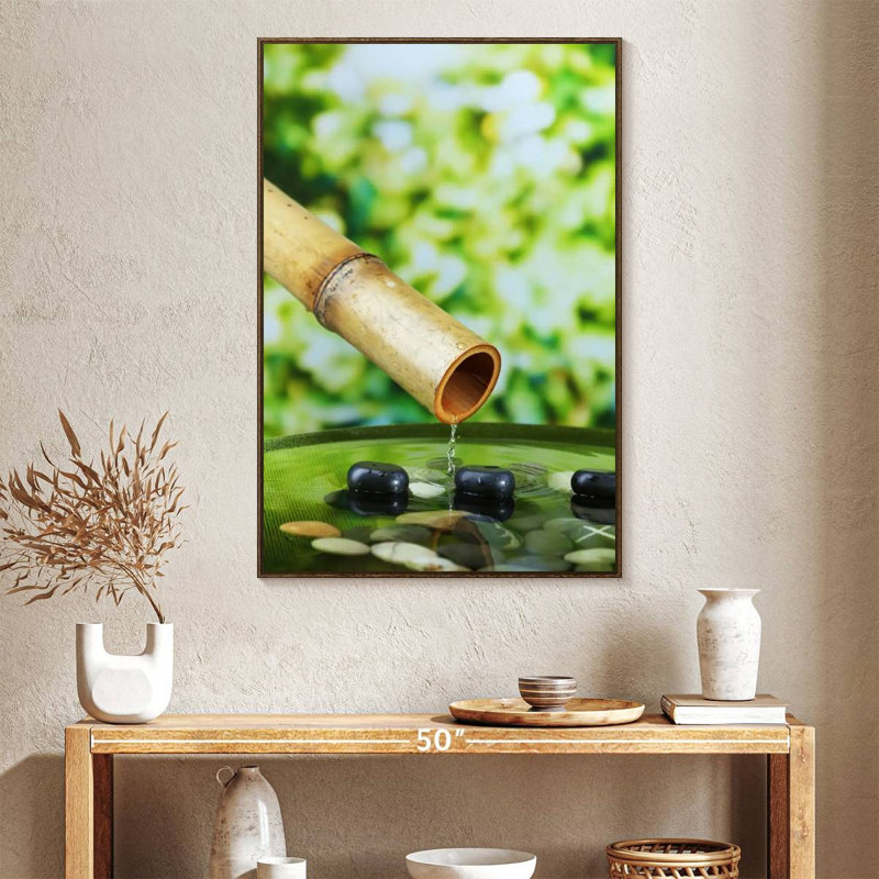 Fontaine en bambou, Floating Frame Walnut, 27 po x 40 po