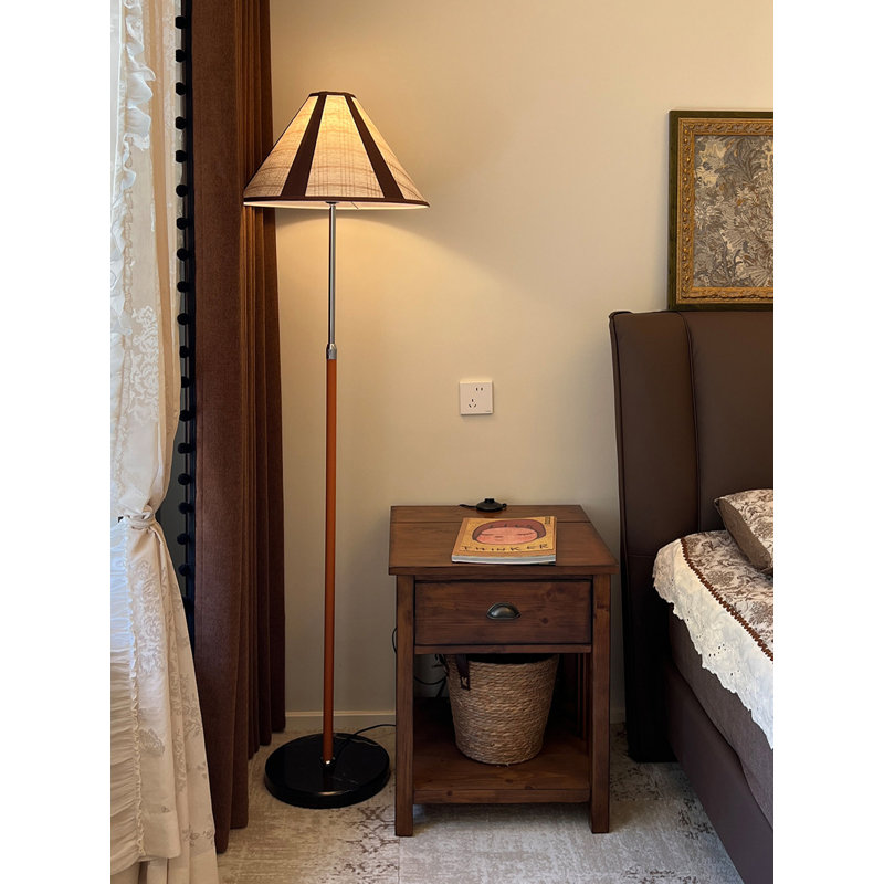 Lampe sur pied Minimalist