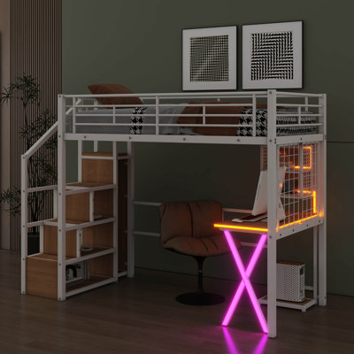 Lit mezzanine en métal de style industriel avec poste de travail intégré, garde-robe, marches de rangement et éclairage DEL