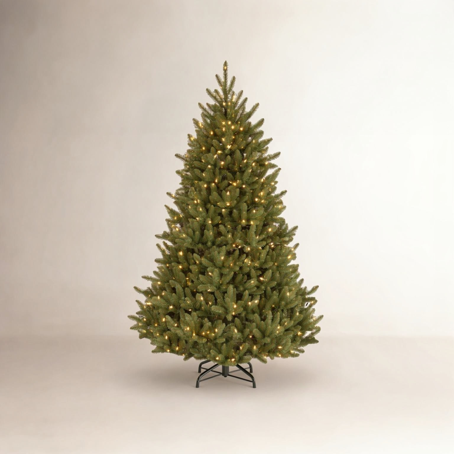 Pre-Lit Fraser Fir Christmas Tree, 6.5'