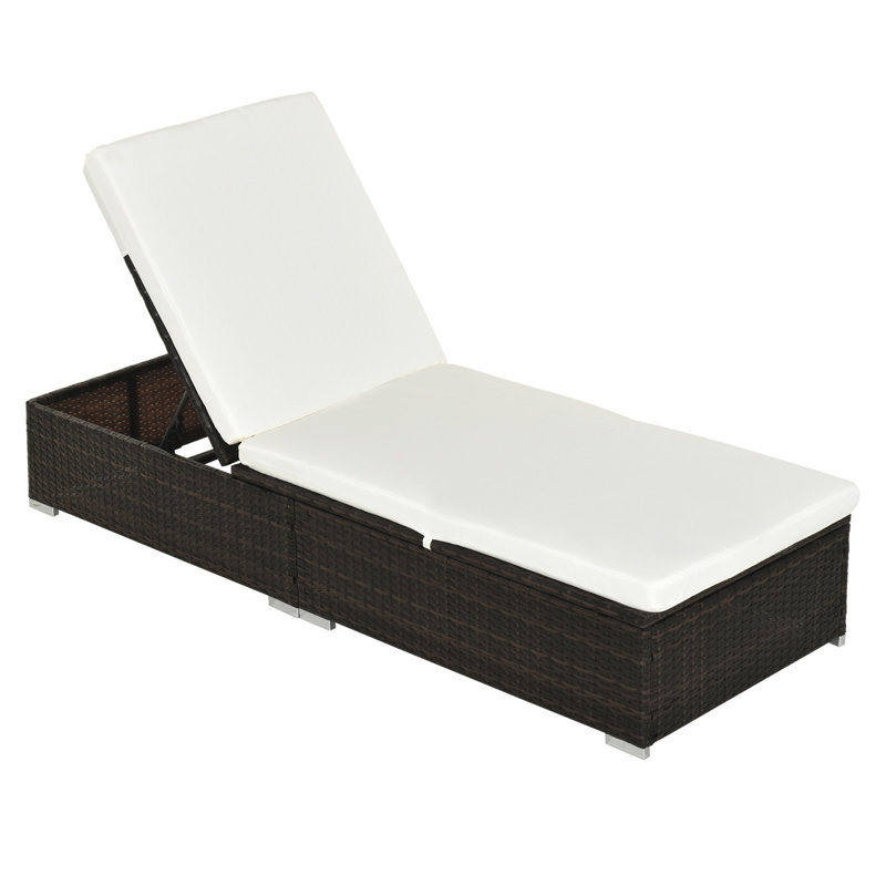 Outdoor Lounge Chair