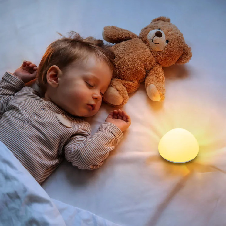 Veilleuse en silicone pour bébé VAVA Essential: lampe d'alimentation portable de qualité alimentaire, sans danger pour les lits de bébé et les couches-culottes ambrées 1800K, conception résistante aux dents sans BPA avec pile de 10 heures