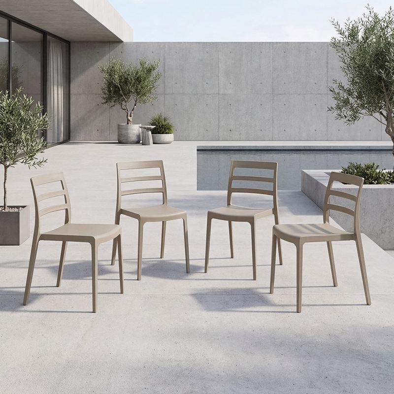 Ensemble de 4 chaises d'appoint contemporaines en polypropylène Madison, Beige