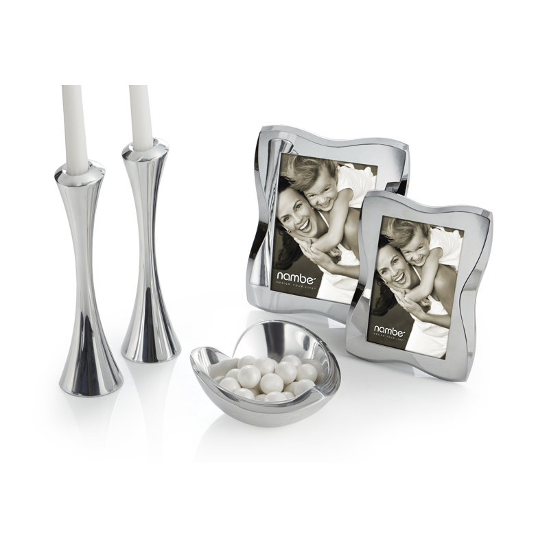 Nambe Love Bow, 3" H x 6.25" W x 10.5" D